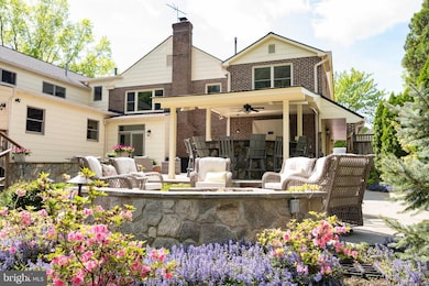 902 Emerald Dr, Alexandria, VA 22308 - photo 7