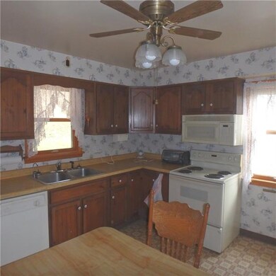 Eat in Kitchen