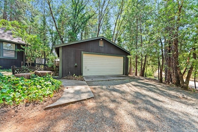 16907 Cache Ln, Brownsville, CA 95919 - photo 4