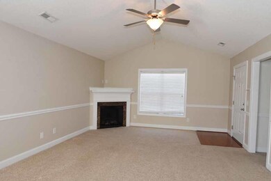 2552 B Saddleback Dr, Winterville, NC 28590 - photo 2