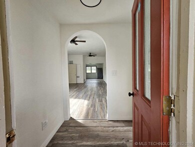 432 S Mission Ave, Tahlequah, OK 74464 - photo 3