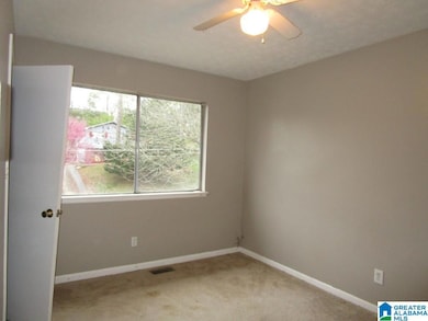 2820 Creek Ln NE, Birmingham, AL 35215 - photo 7