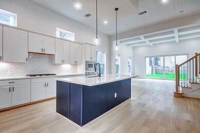 613 W 27th St, Houston, TX 77008 - photo 6