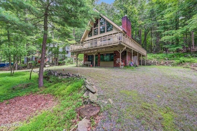 34 Roamingwood Rd, the Hideout, PA 18436 - photo 2