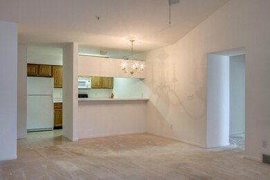 Kitchen_and_Dining_Area.jpg