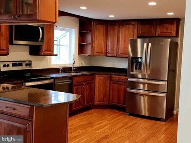 1515 Brooke Rd, Stafford, VA 22554 - photo 2