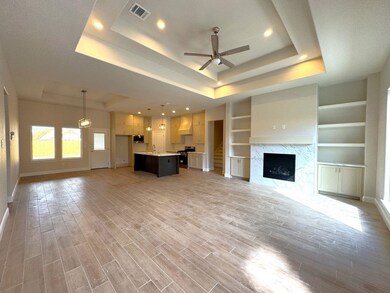 2620 Eloise Ct, Nederland, TX 77627 - photo 2