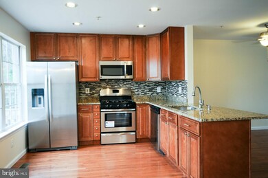 7102 White Pearl Place, Capitol Heights, MD 20743 - photo 2