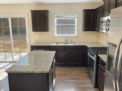 527 Craftsman Ln, Boiling Springs, SC 29316 - photo 5