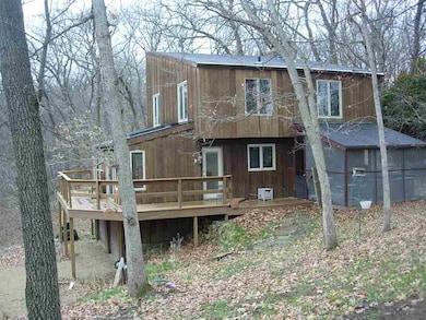 W1882 State Road 92, Brooklyn, WI 53521 - photo 2