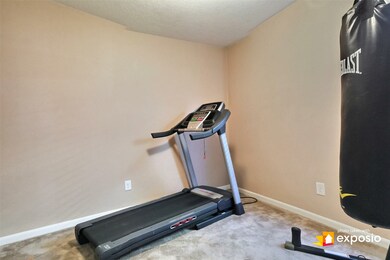 Second bedroom, same size with same closet