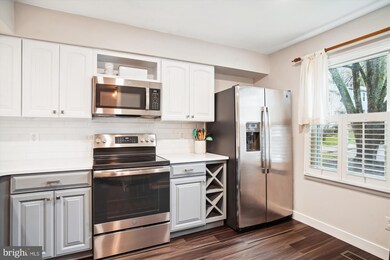 18823 Summer Oak Ct, Germantown, MD 20874 - photo 4