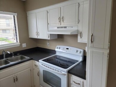 12115 W 66th St, Shawnee, KS 66216 - photo 4