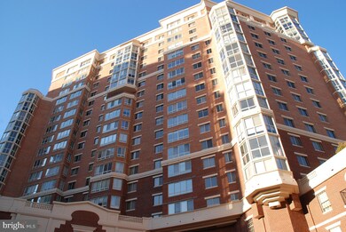 Carlyle Towers unit 2010, Alexandria, VA 22314 - photo 2