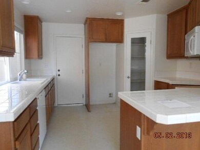 5271 Davidson Dr, Oxnard, CA 93033 - photo 6