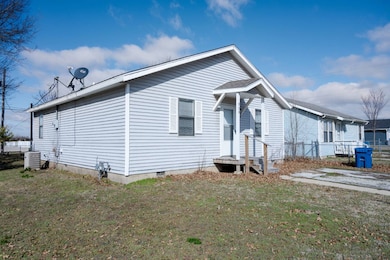908 Jefferson Ave, Joplin, MO 64801 - photo 5