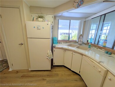 1534 Caribbean Rd E, Sebring, FL 33870 - photo 4