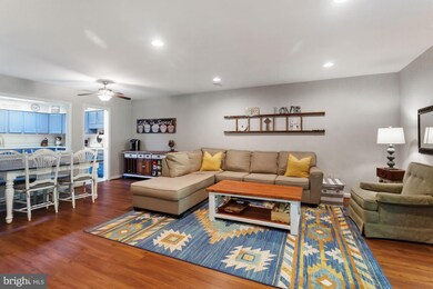 3830B Steppes Ct, Falls Church, VA 22041 - photo 5