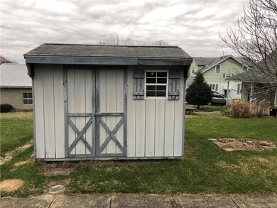 4302 Spruce St, Whitehall, PA 18052 - photo 6