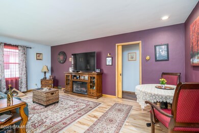 2108 7th Ave N (9)