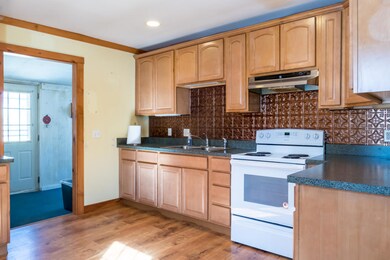 14-Kitchen (2 of 5)