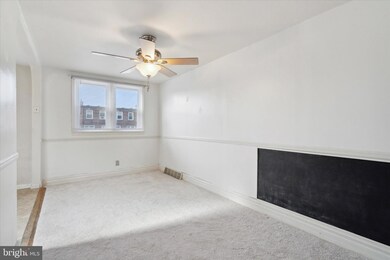 1060 Oakwood Dr, Glenolden, PA 19036 - photo 4