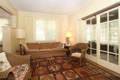 1596 Oakwood Ave, Des Plaines, IL 60016 - photo 3