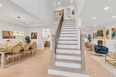 10 Beth Ln, Plainview, NY 11803 - photo 5