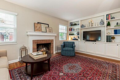 Jervis Family Room 2