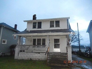 176 N Chase front