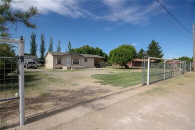 630 Richardson Rd, Socorro, TX 79927 - photo 2