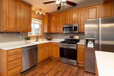 1631 Aspen Dr, Waterloo, IA 50701 - photo 5