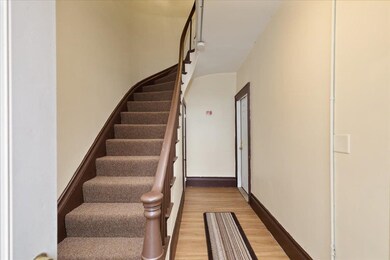 22 York St unit 2, Haverhill, MA 01830 - photo 4