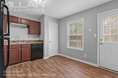 532 Patriot Park Ct unit A, Clarksville, TN 37042 - photo 6