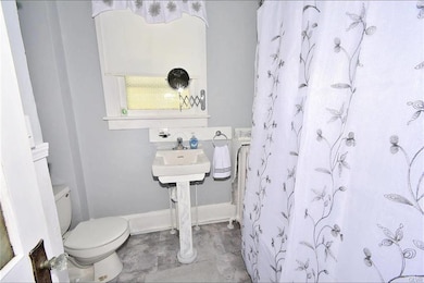FULL BATH