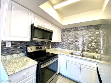 6213 Smoke Ranch Rd, Las Vegas, NV 89108 - photo 5