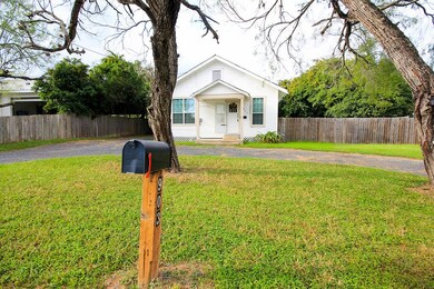 unlisted-address, Beeville, TX 78102 - photo 2
