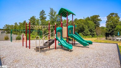 309 Lodestone Rd, Simpsonville, SC 29680 - photo 4