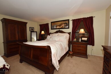 83 Pagoda Ln unit 83, Freehold, NJ 07728 - photo 7