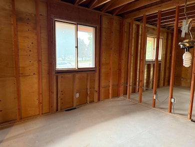 1215 8th St, Jesup, IA 50648 - photo 7