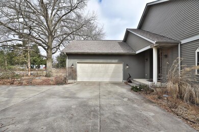 5892 Linworth Rd, Worthington, OH 43085 - photo 4