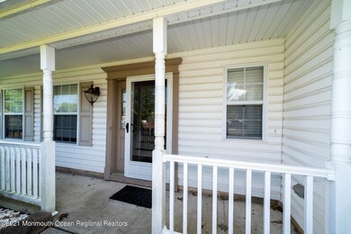 616 Loxley Dr, Toms River, NJ 08753 - photo 4