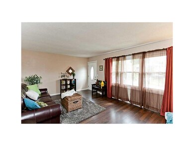 Living Room-L1.