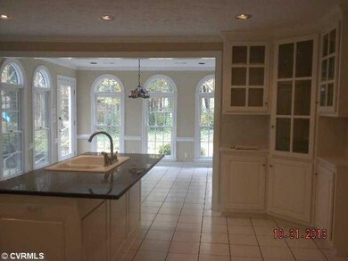 Kitchen - Spacious Kitchen looking into Huge Sun R