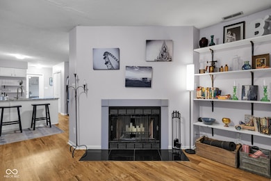 802 N Park Ave unit 10, Indianapolis, IN 46202 - photo 6