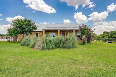 2394 Advance Rd, Weatherford, TX 76088 - photo 2