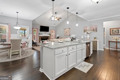 420 Andrew Ridge Dr, Jefferson, GA 30549 - photo 4