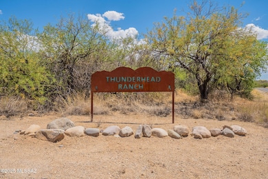 12-web-or-mls-Thunderhead Ranch-12 - Cop