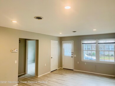 50 Norwalk Ave unit 70, Whiting, NJ 08759 - photo 4