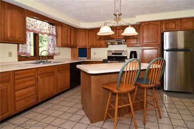 671 Chestnut Hill Rd, Chepachet, RI 02814 - photo 3